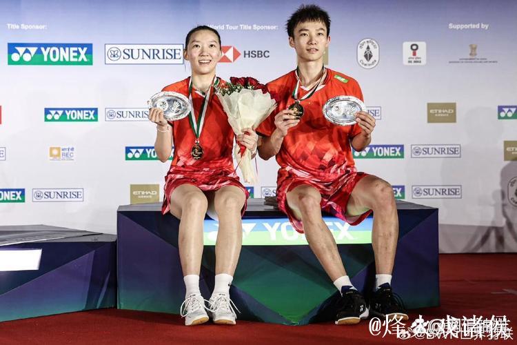 蒋振邦、魏雅欣摘得羽毛球世锦赛混双银牌